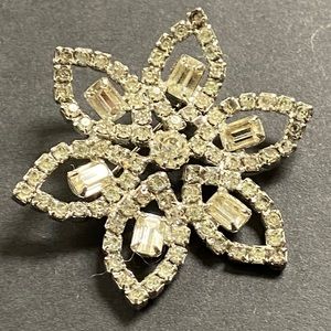 Vintage Silver Emerald Cut Rhinestone Brooch Pin